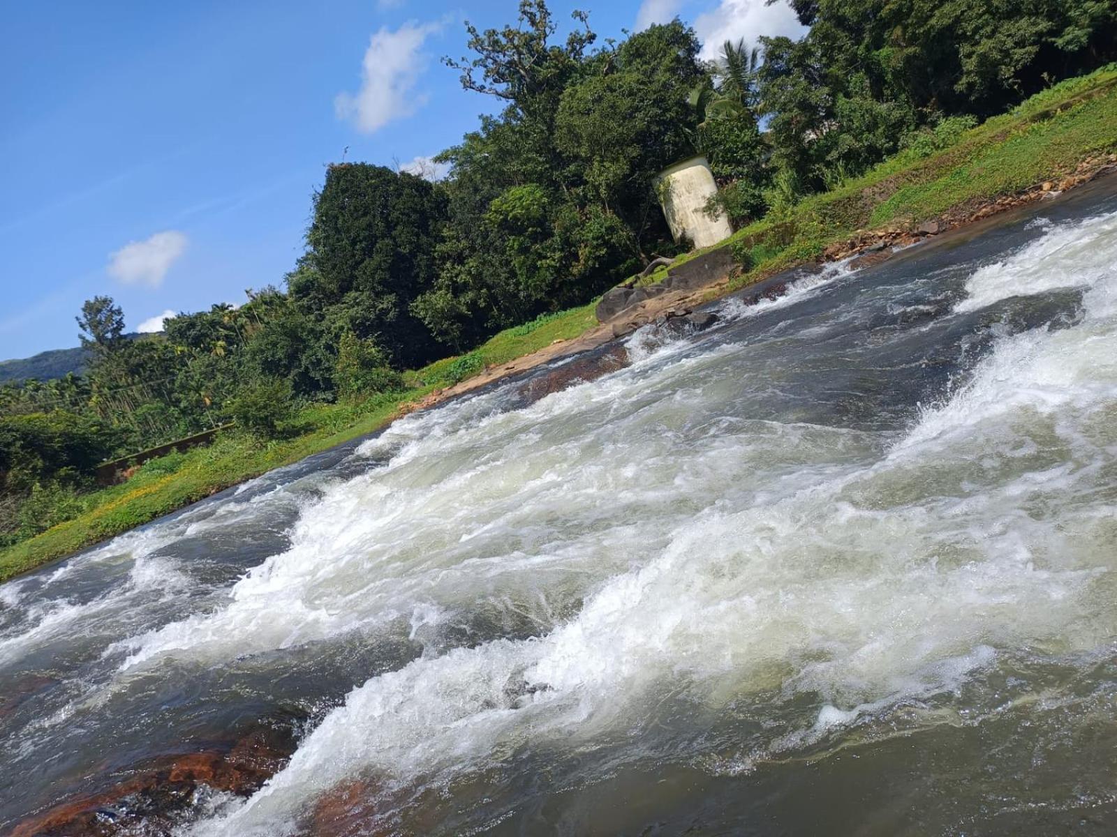 Kuruva Shoreline Wayanad Chegat Экстерьер фото